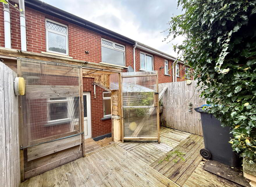 93 Winchester Park, Waterside, L'Derry, BT47 6TT