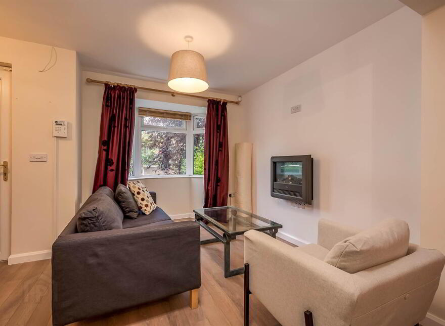 15 Lorne Street, Belfast, BT9 7DU