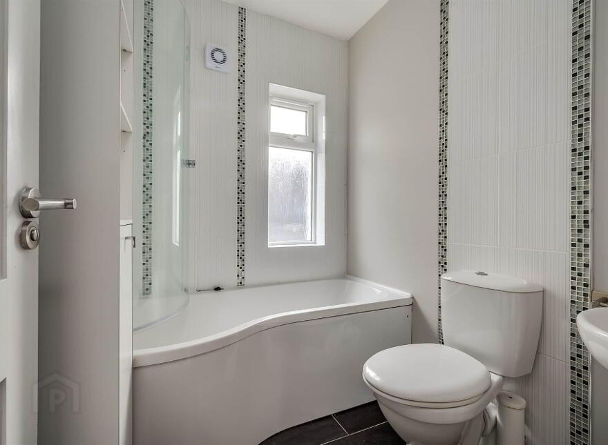 15 Lorne Street, Belfast, BT9 7DU