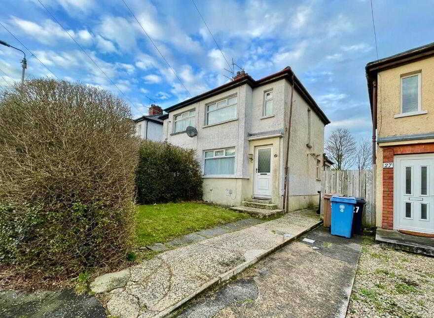 29 Joanmount Gardens, Belfast, BT14 6NX