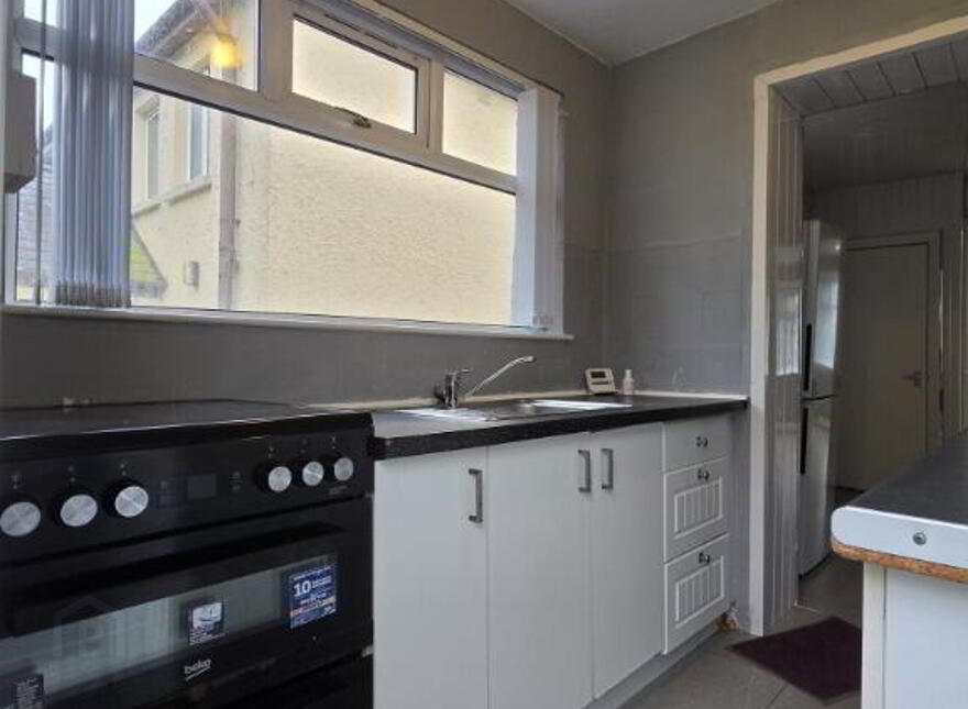 29 Joanmount Gardens, Belfast, BT14 6NX