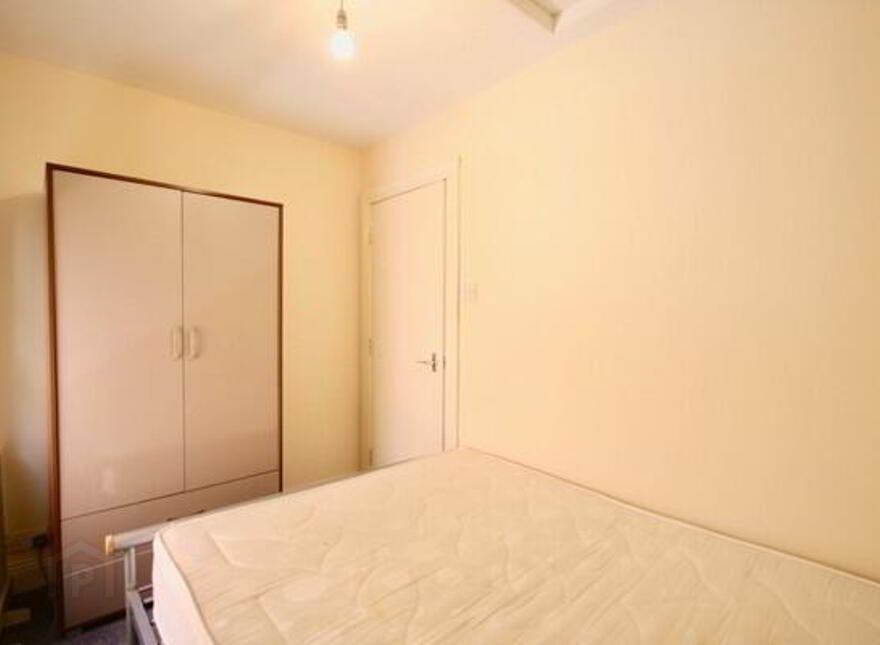 3, 5, Camden Street, Belfast, BT9 6AT
