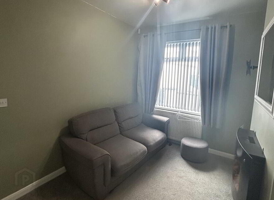 28 Silverstream Parade, Belfast, BT14 8GR