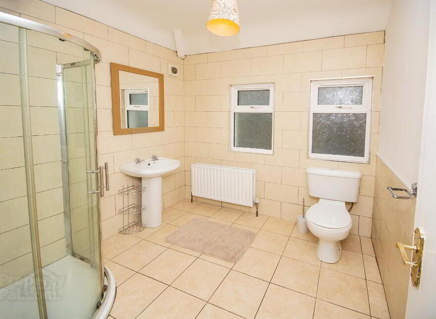 Room 2, 46 Wellesley Avenue, Belfast, BT9 6DH