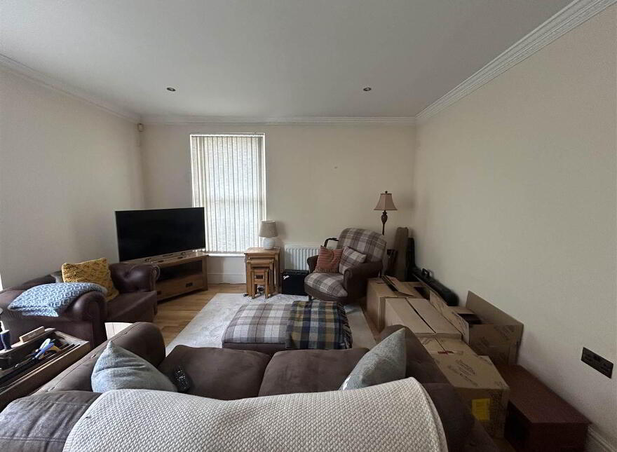 6 Glenlyon Manor, 116-118 Church Road, Holywood, BT18 9BX