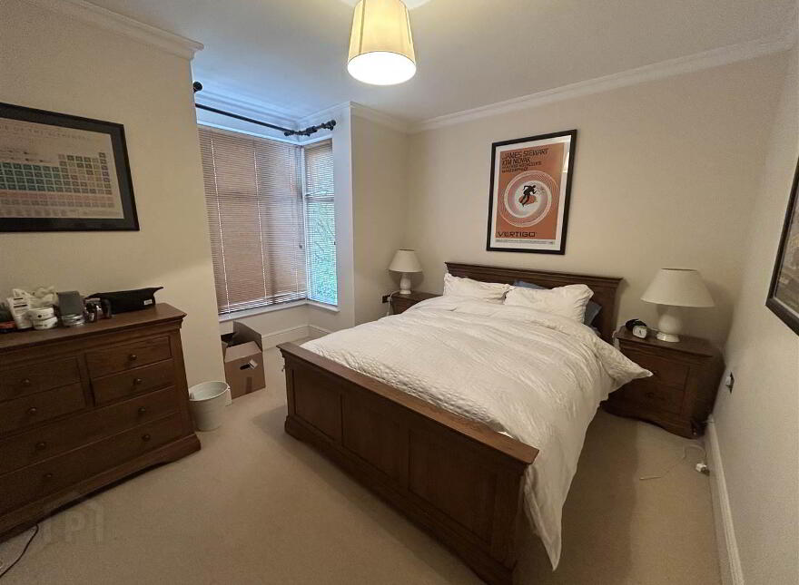 6 Glenlyon Manor, 116-118 Church Road, Holywood, BT18 9BX