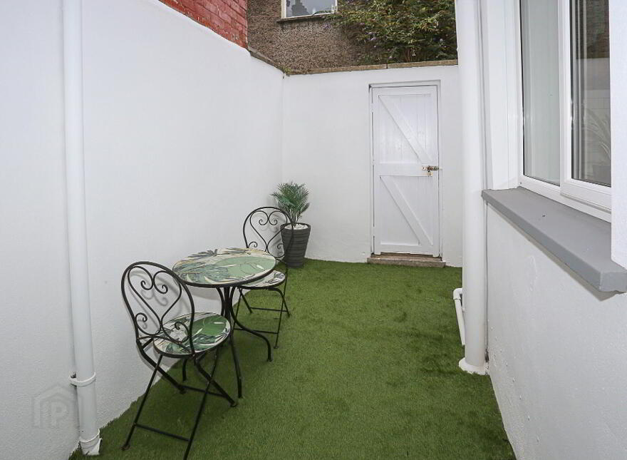 88 Greenore Street, Belfast, BT6 8NF