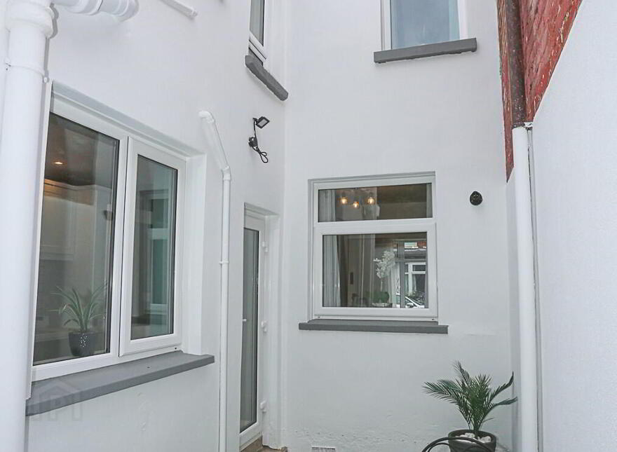 88 Greenore Street, Belfast, BT6 8NF