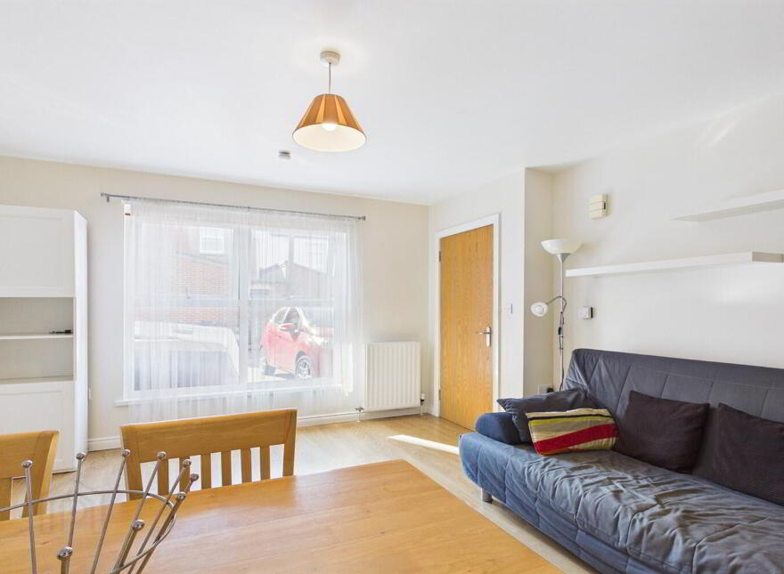 1b Avoniel Parade, Belfast, BT5 4SH