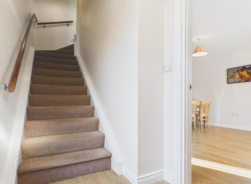 1b Avoniel Parade, Belfast, BT5 4SH