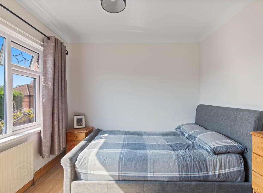 9 Norwood Crescent, Belmont, Belfast, BT4 2DZ