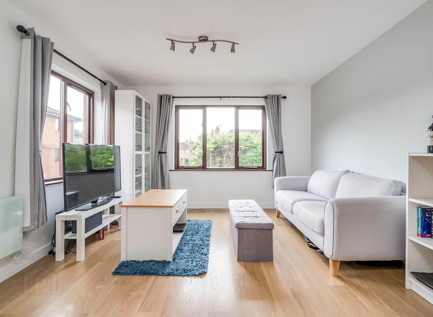 12 Lockside Court, Belfast, BT9 5GQ