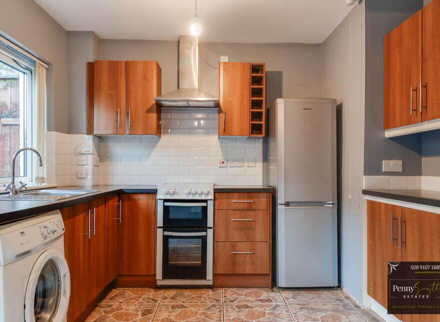 89 Kinross Avenue, Belfast, BT5 7GF