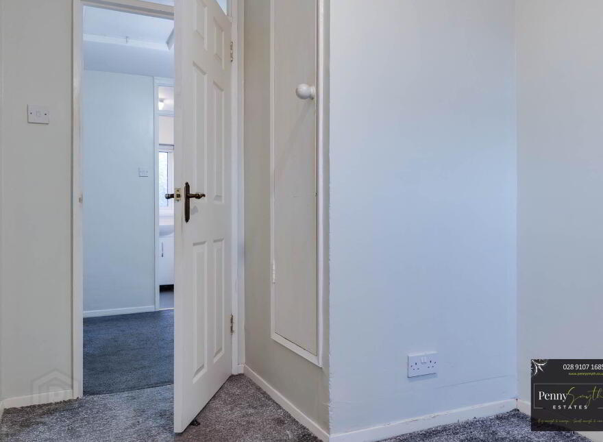 89 Kinross Avenue, Belfast, BT5 7GF