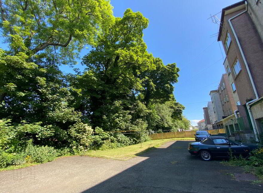 43 Caiystane Gardens, Fairmilehead, Edinburgh, EH10 6TD
