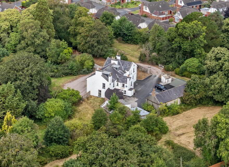 Ballyvally House & Development Site, 27 Dromore Road, Banbridge, BT32 4EE