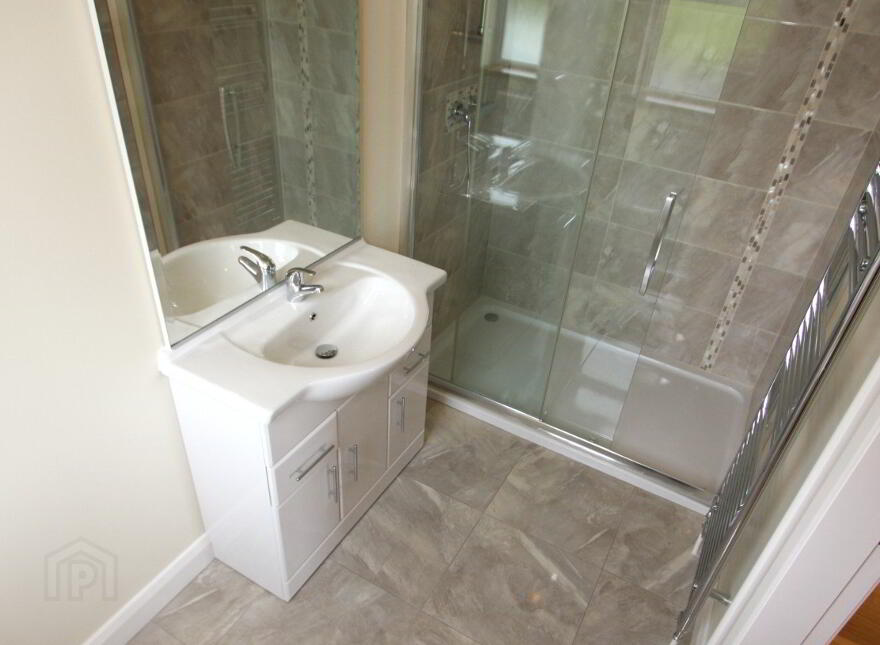 25 Drumcro Road, Kilkeel, BT34 4HD