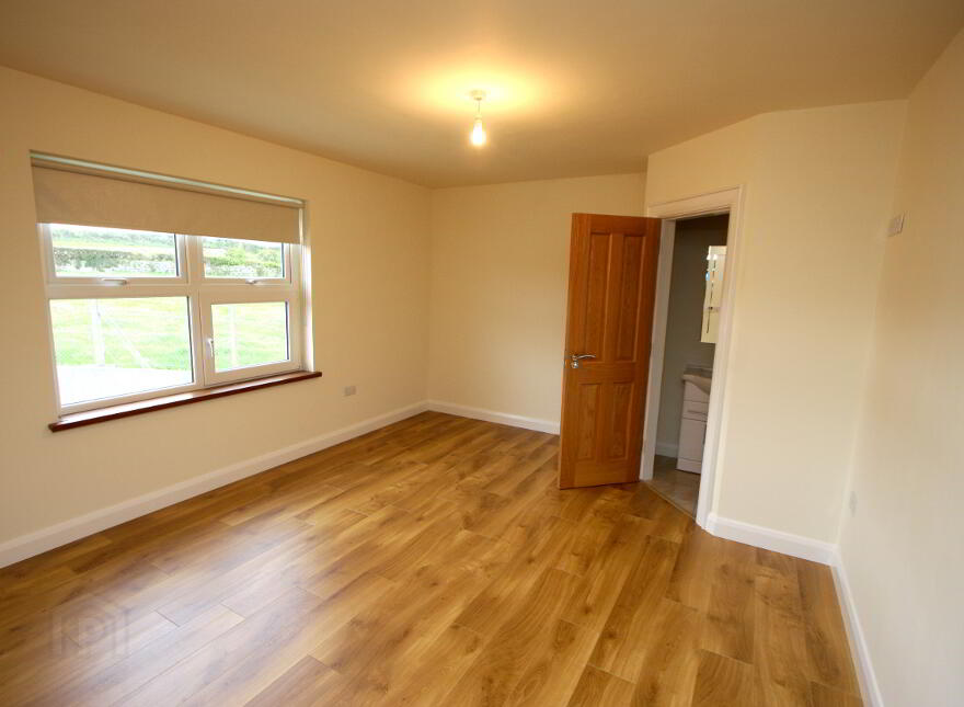 25 Drumcro Road, Kilkeel, BT34 4HD