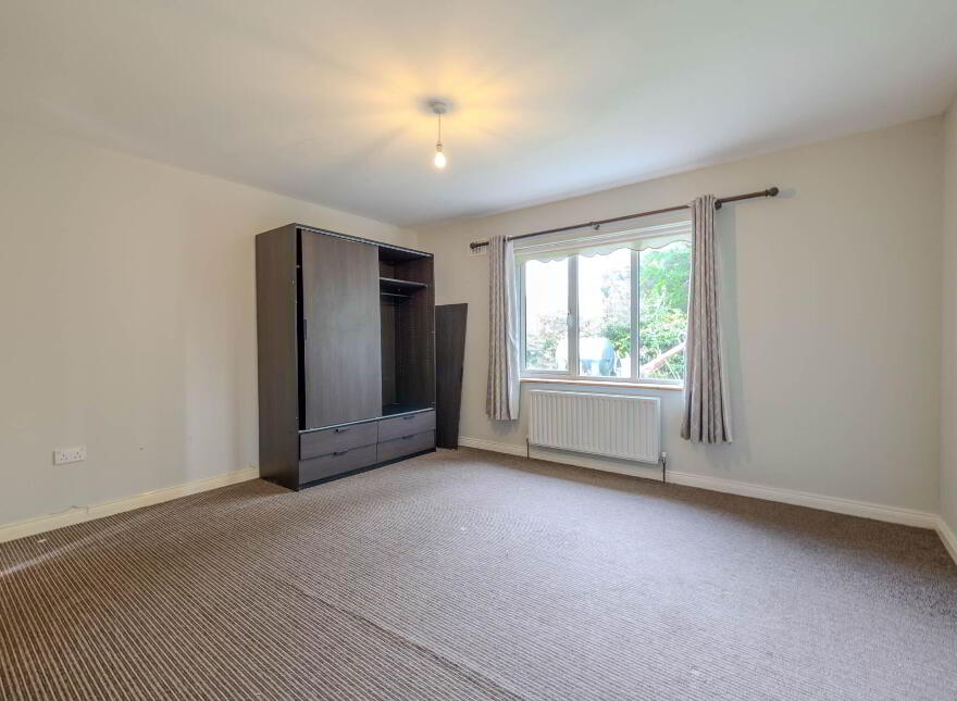 Hollybank, Arva, H12A3W7