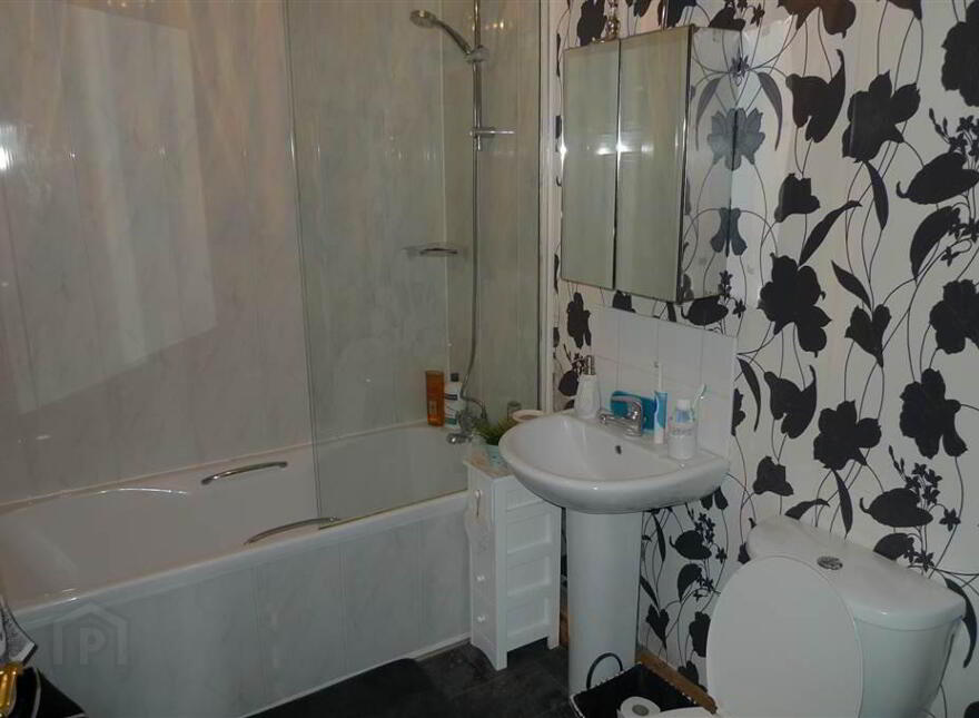 Apt 14, 150 Larkfield Road, Belfast, BT4 1QF