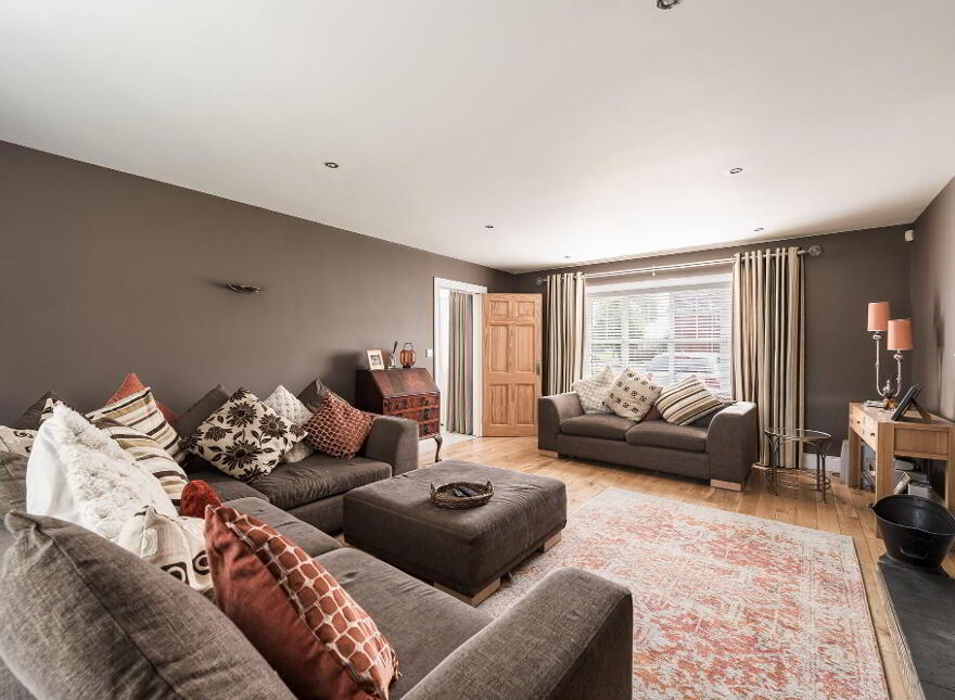 6 Weavers Lane, Waringstown, BT66 7UE