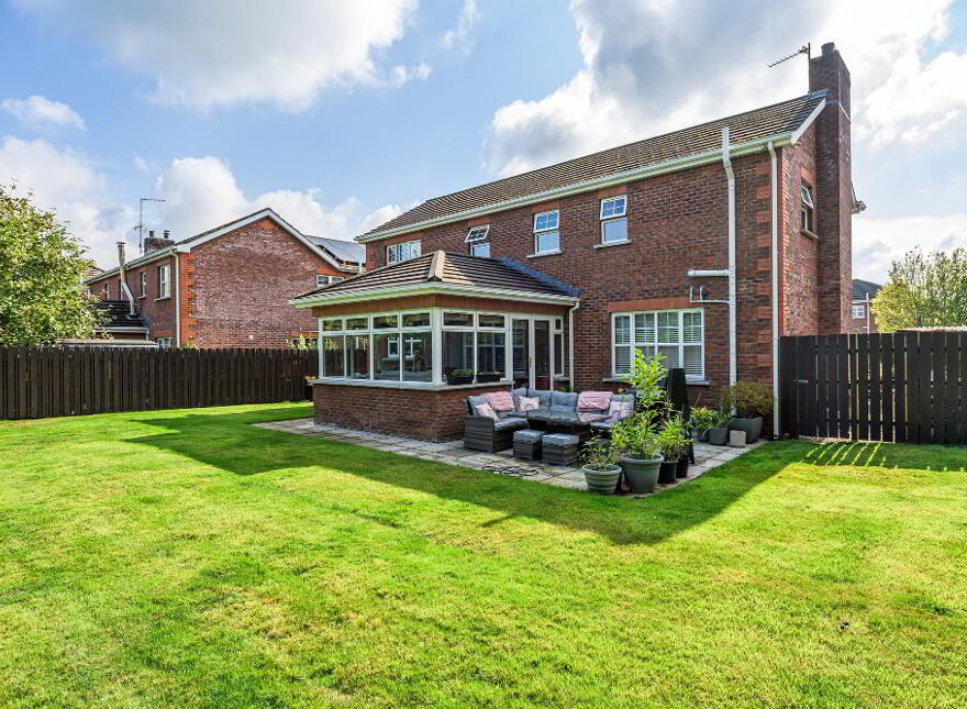 6 Weavers Lane, Waringstown, BT66 7UE