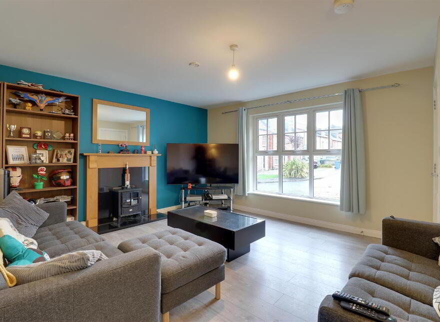 2 Woodgate, Rathgael Road, Bangor, BT19 1WL