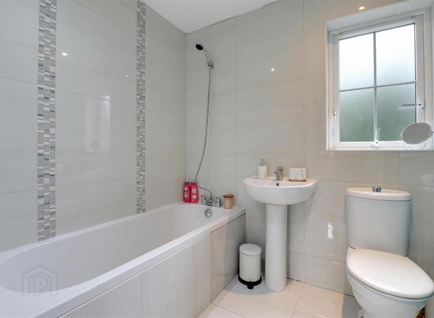 2 Woodgate, Rathgael Road, Bangor, BT19 1WL