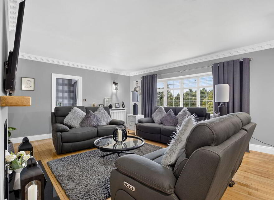 17 Grange Road, Nutts Corner, Crumlin, BT29 4TE