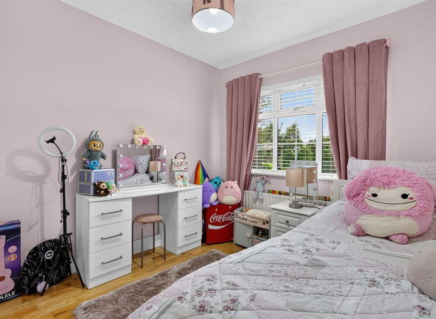 17 Grange Road, Nutts Corner, Crumlin, BT29 4TE