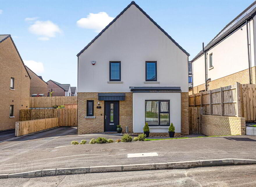 15 Little Enler Place, Comber, BT23 5FA
