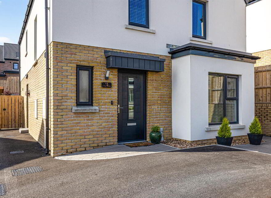 15 Little Enler Place, Comber, BT23 5FA