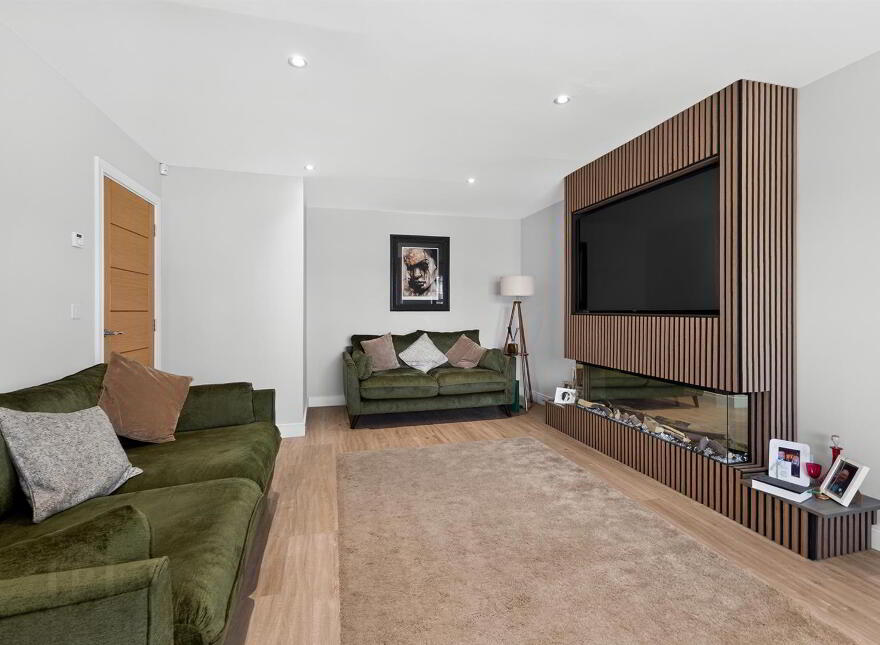 15 Little Enler Place, Comber, BT23 5FA