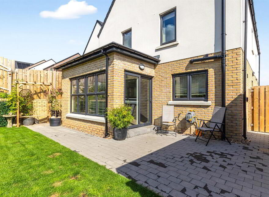 15 Little Enler Place, Comber, BT23 5FA