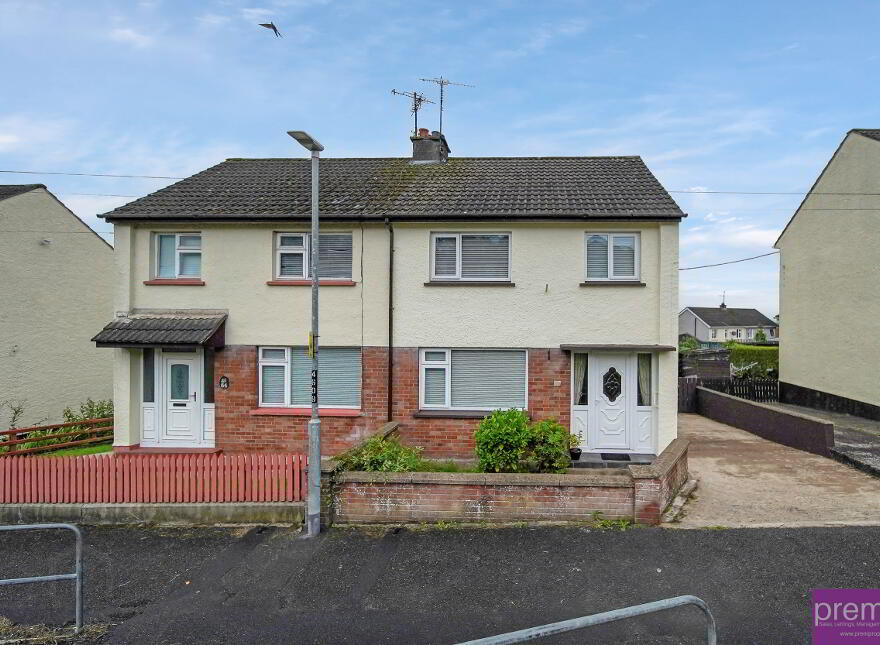 56 Cunninghams Lane, Dungannon, BT71 6BY