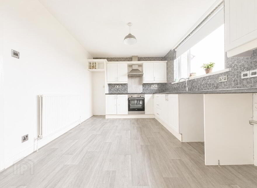 31 Ransevyn Park, Whitehead, BT38 9LY
