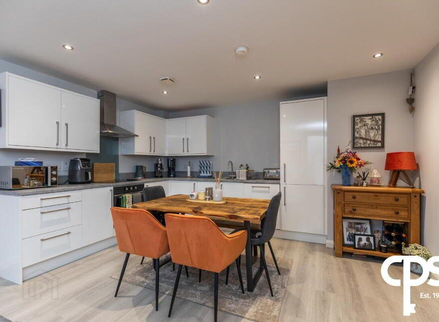 Apt 2, 32 Gardiner Street, Belfast, BT13 2GT