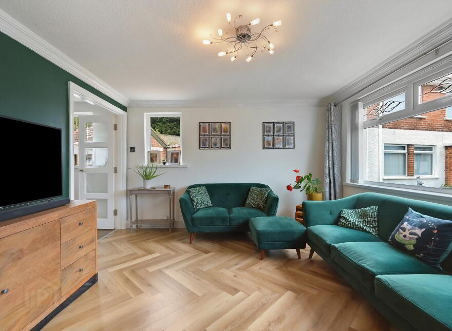 20 Rathmore Park, Finaghy Road South, Belfast, BT10 0FW