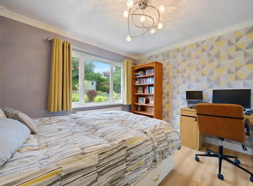 20 Rathmore Park, Finaghy Road South, Belfast, BT10 0FW