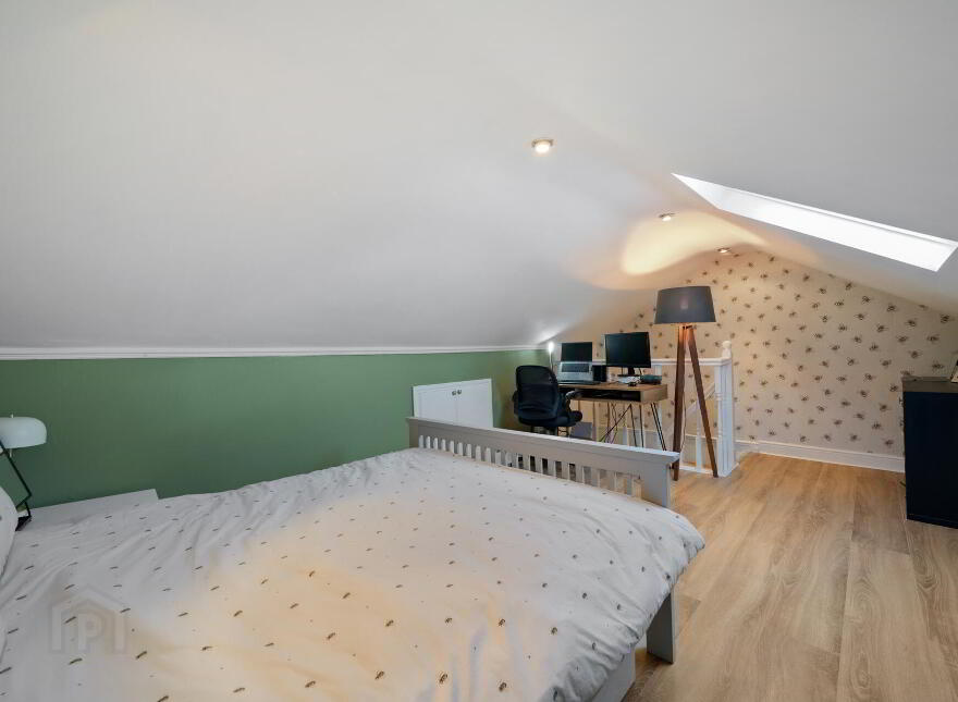 20 Rathmore Park, Finaghy Road South, Belfast, BT10 0FW