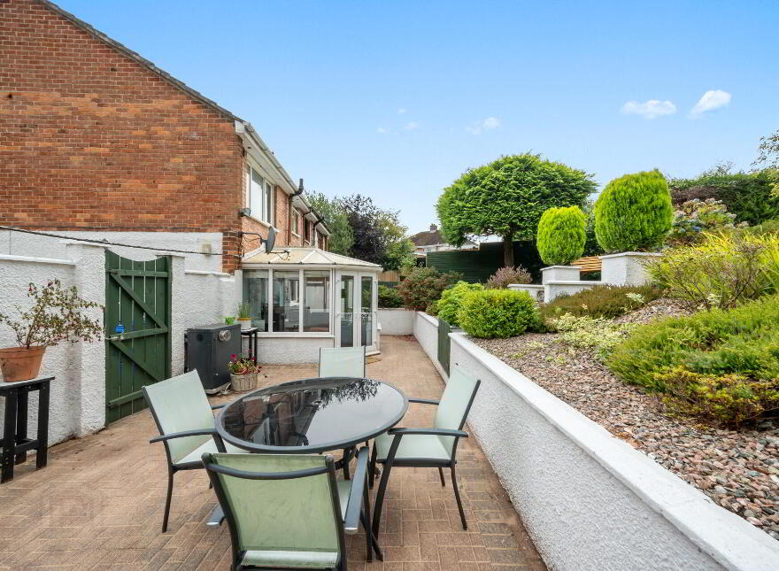 20 Rathmore Park, Finaghy Road South, Belfast, BT10 0FW