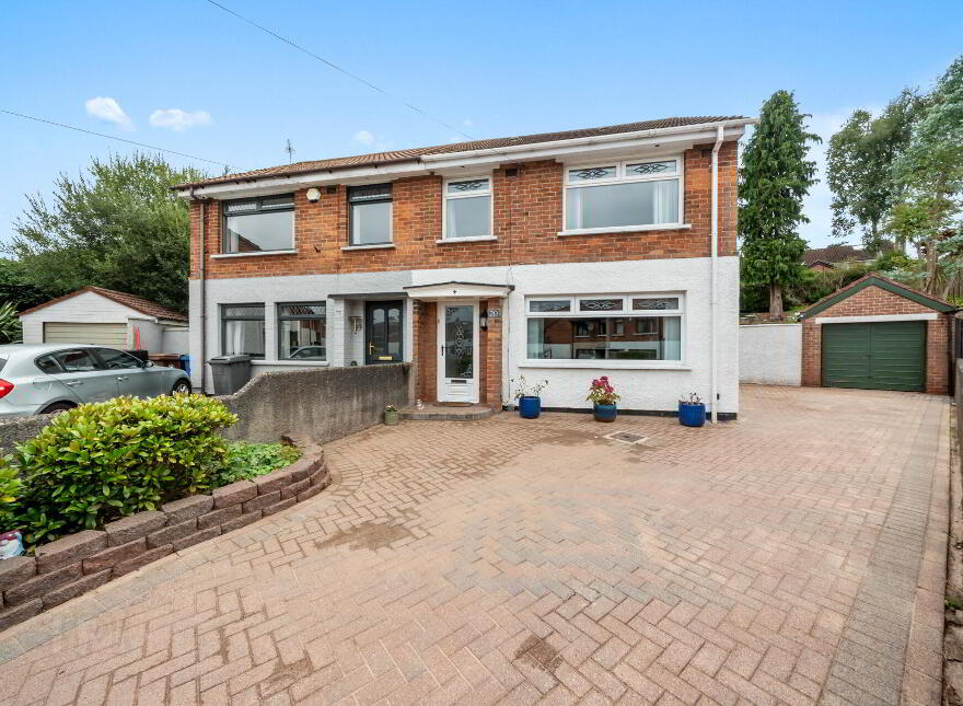 20 Rathmore Park, Finaghy Road South, Belfast, BT10 0FW