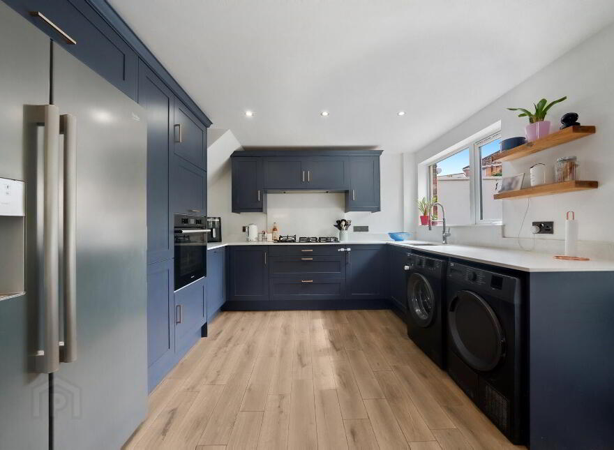 20 Rathmore Park, Finaghy Road South, Belfast, BT10 0FW