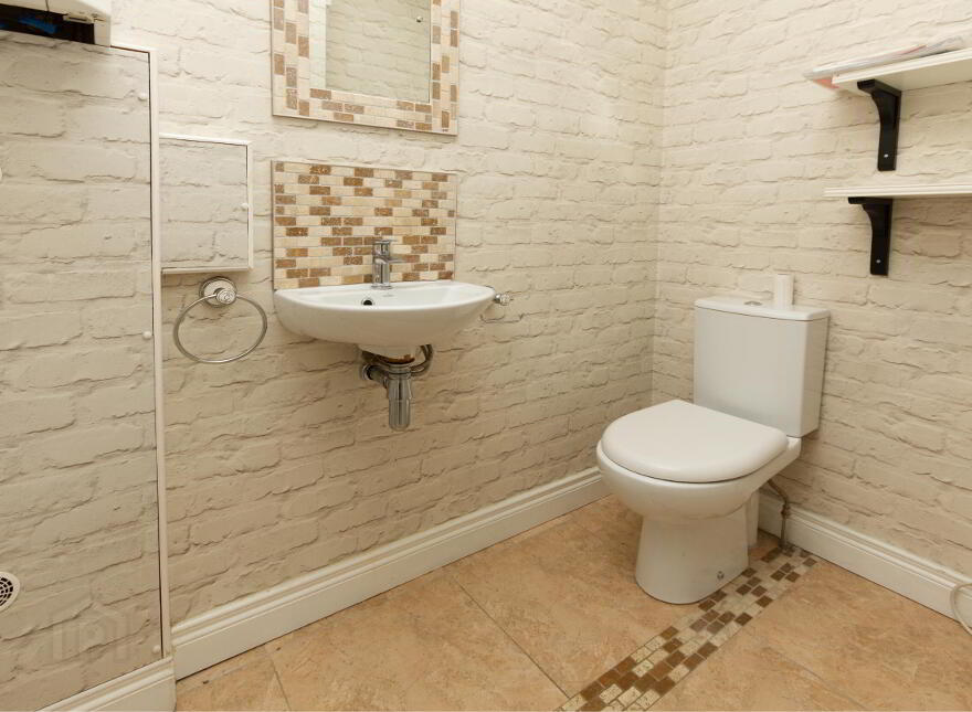 16 Shaftesbury Road, Bangor, BT20 3GD