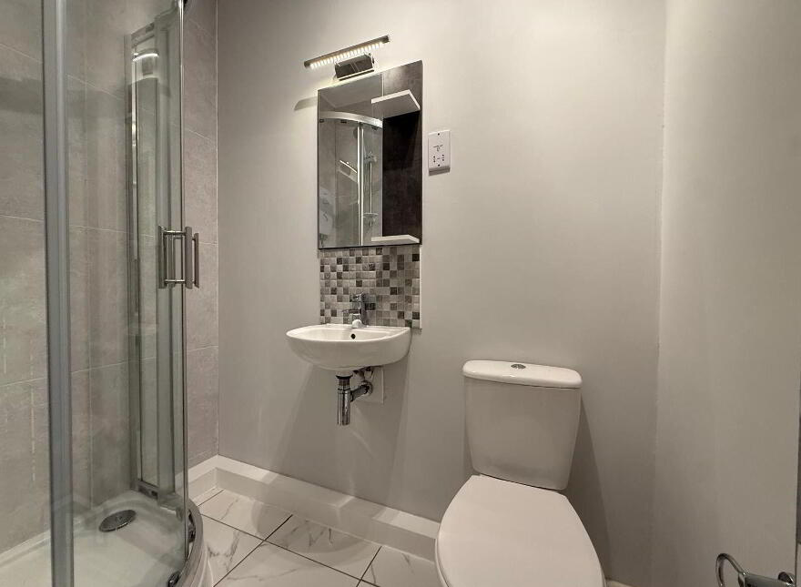 Apt 1, 76 The Promenade, Portstewart, BT55 7AF