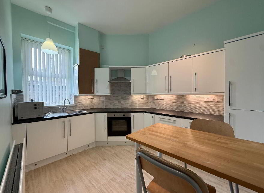 Apt 1, 76 The Promenade, Portstewart, BT55 7AF
