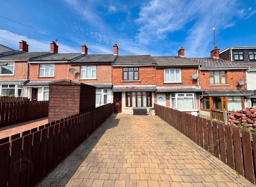 22 Holmdene Gardens, Belfast, BT14 7LL