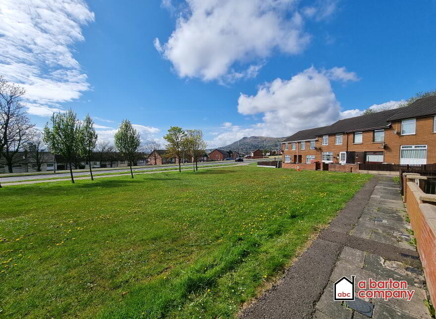 31 O'Neill Road, Croghfern, Newtownabbey, BT36 6BZ