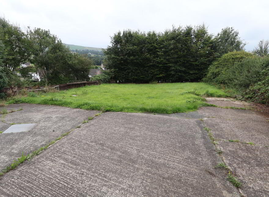 10 Lisnamanny Road, Martinstown, Ballymena, BT43 6QH