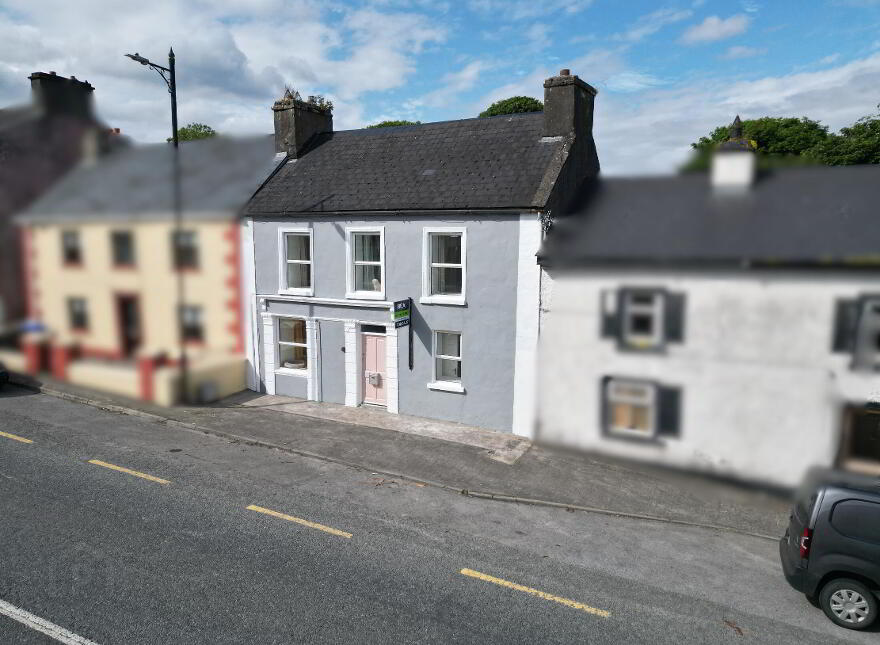 Ballinagare, Castlerea, F45RX00